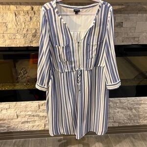Torrid‎ size 1 blue and white drawstring waist dress